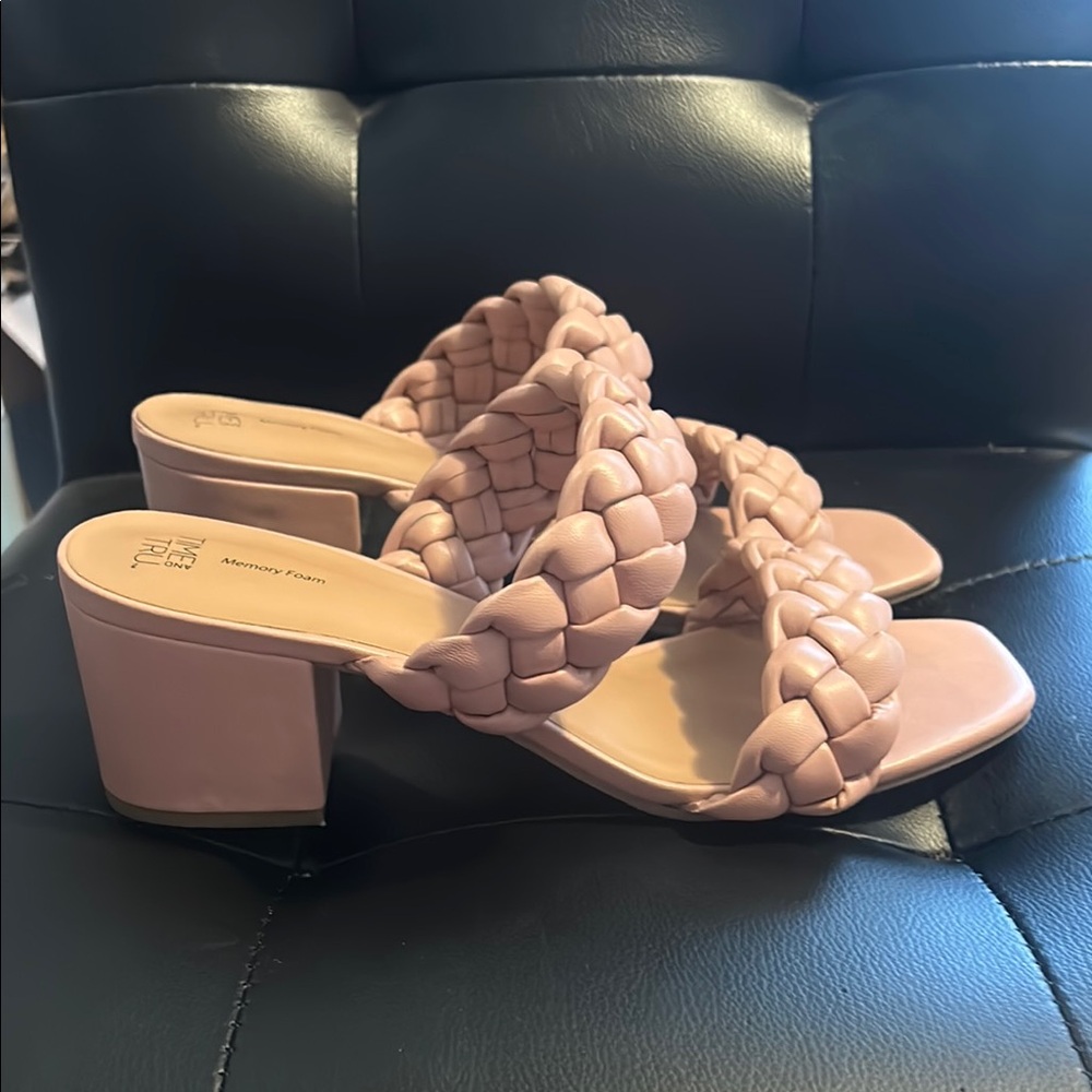 TIME & TRU Braided Strap Pink Mauve Women's 2 1/2' heeled Sandals, size 10 - Picture 4 of 9